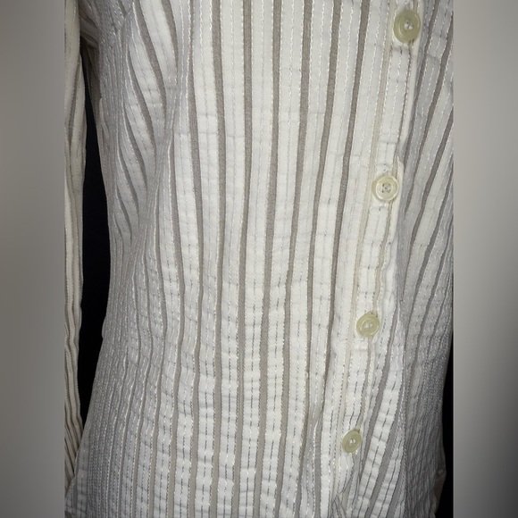 🤍Express Long Sleeve Button-Down Shirt - Size L - White with Silver Stripes🤍 - Picture 3 of 10